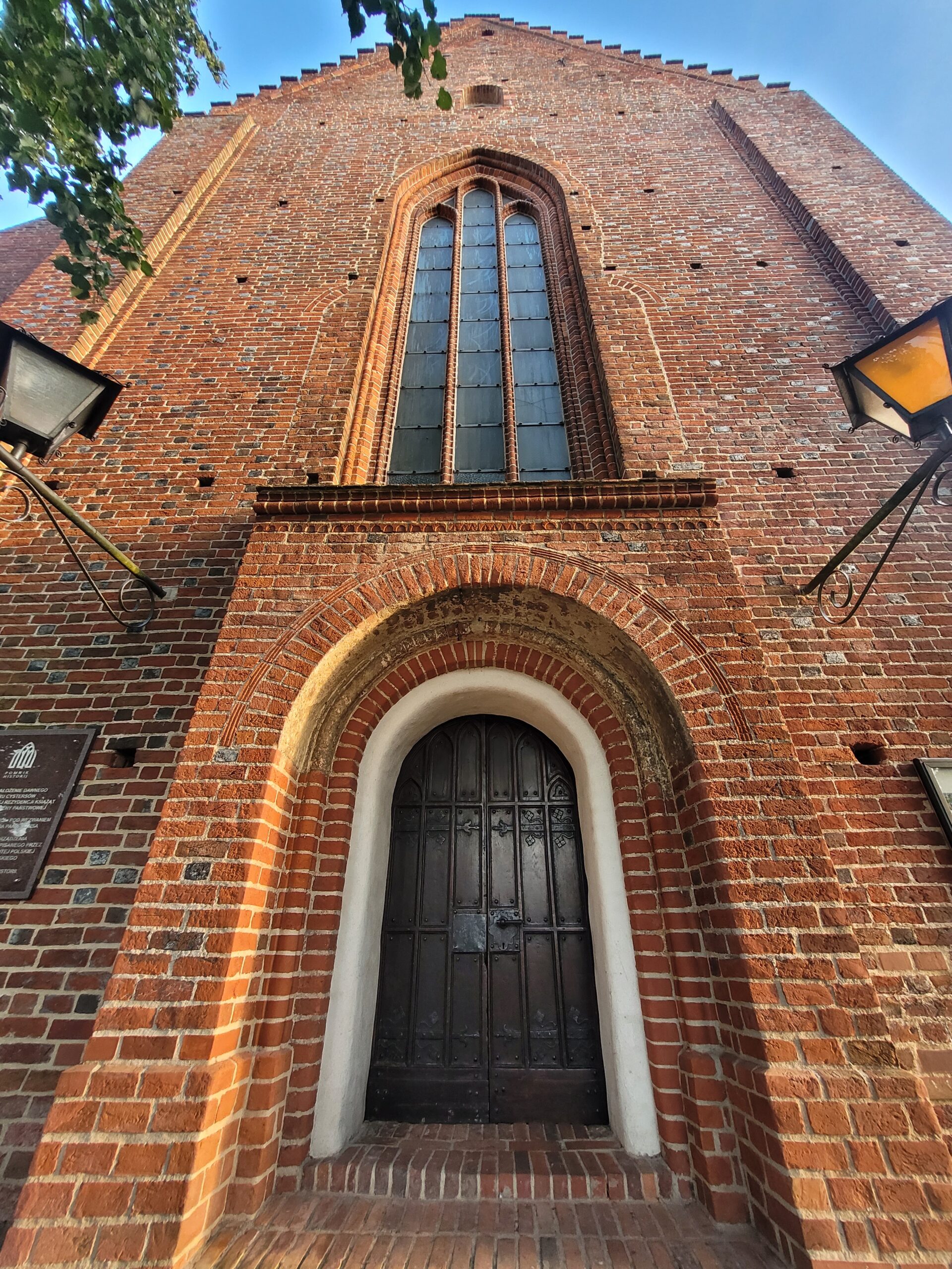 Kościół Najświętszego Serca Pana Jezusa – fragment elewacji (fot. Jarosław Kociuba)
